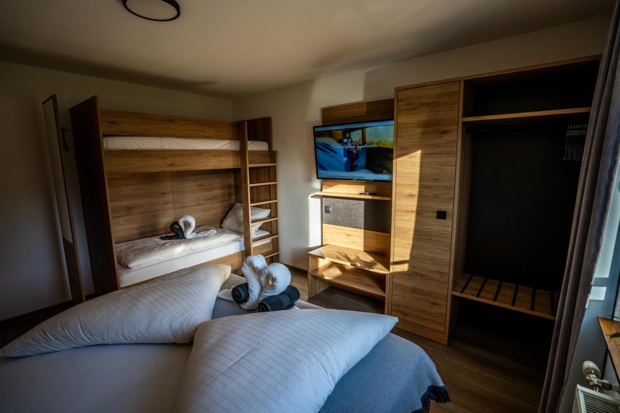 Tiroler Alpblick Appartements Ервалд Екстериор снимка