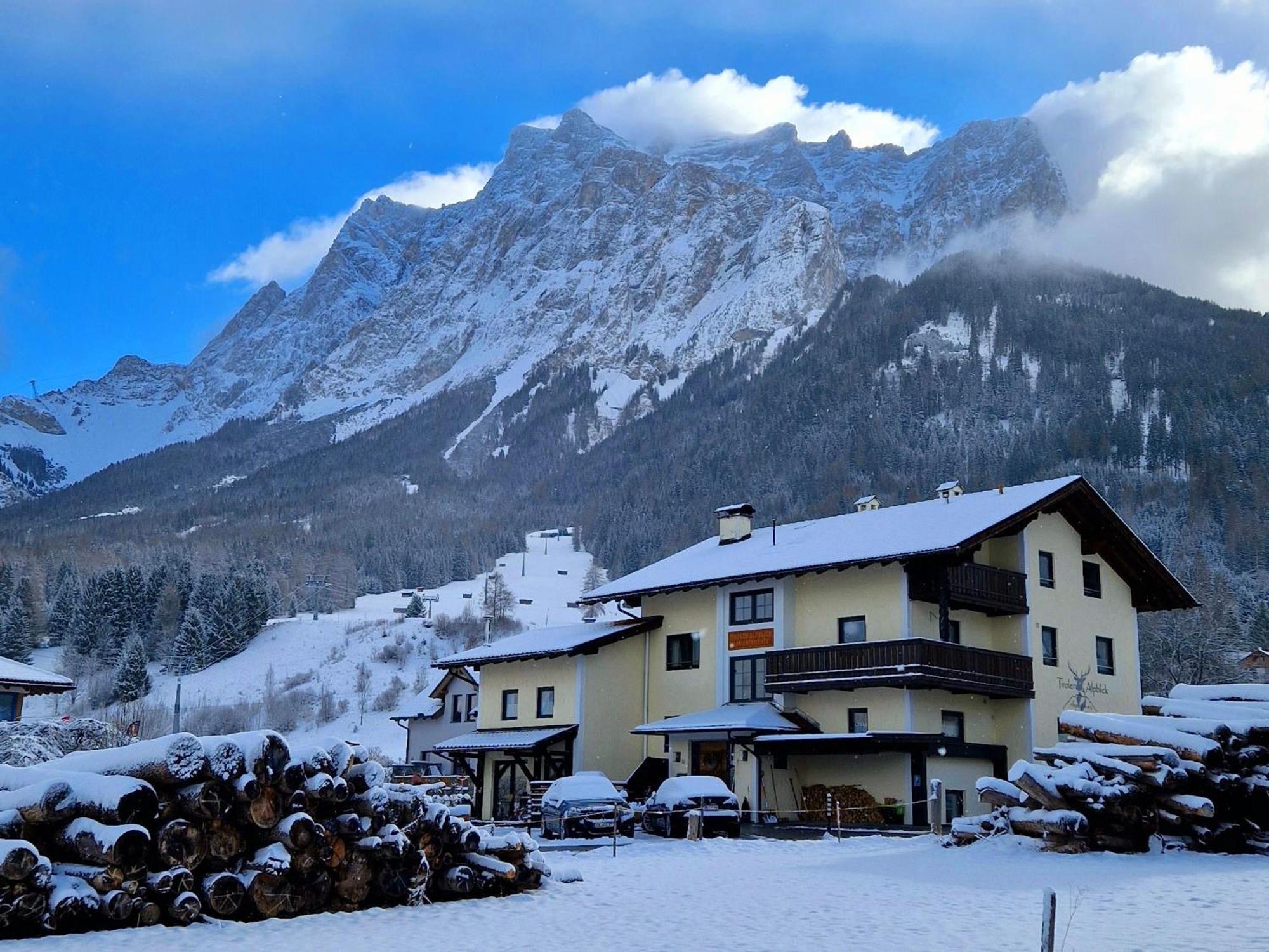 Tiroler Alpblick Appartements Ервалд Екстериор снимка